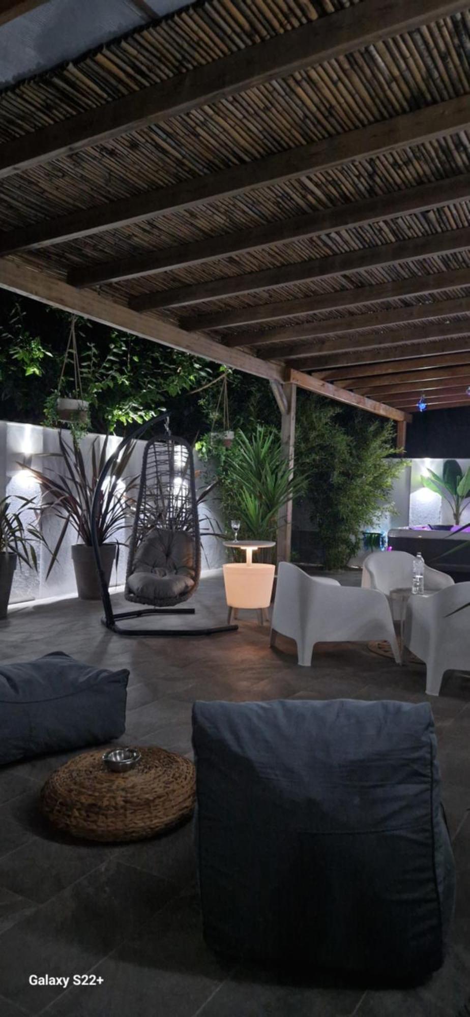 Jacuzzi Deluxe Villa Szkála Szotírosz Kültér fotó