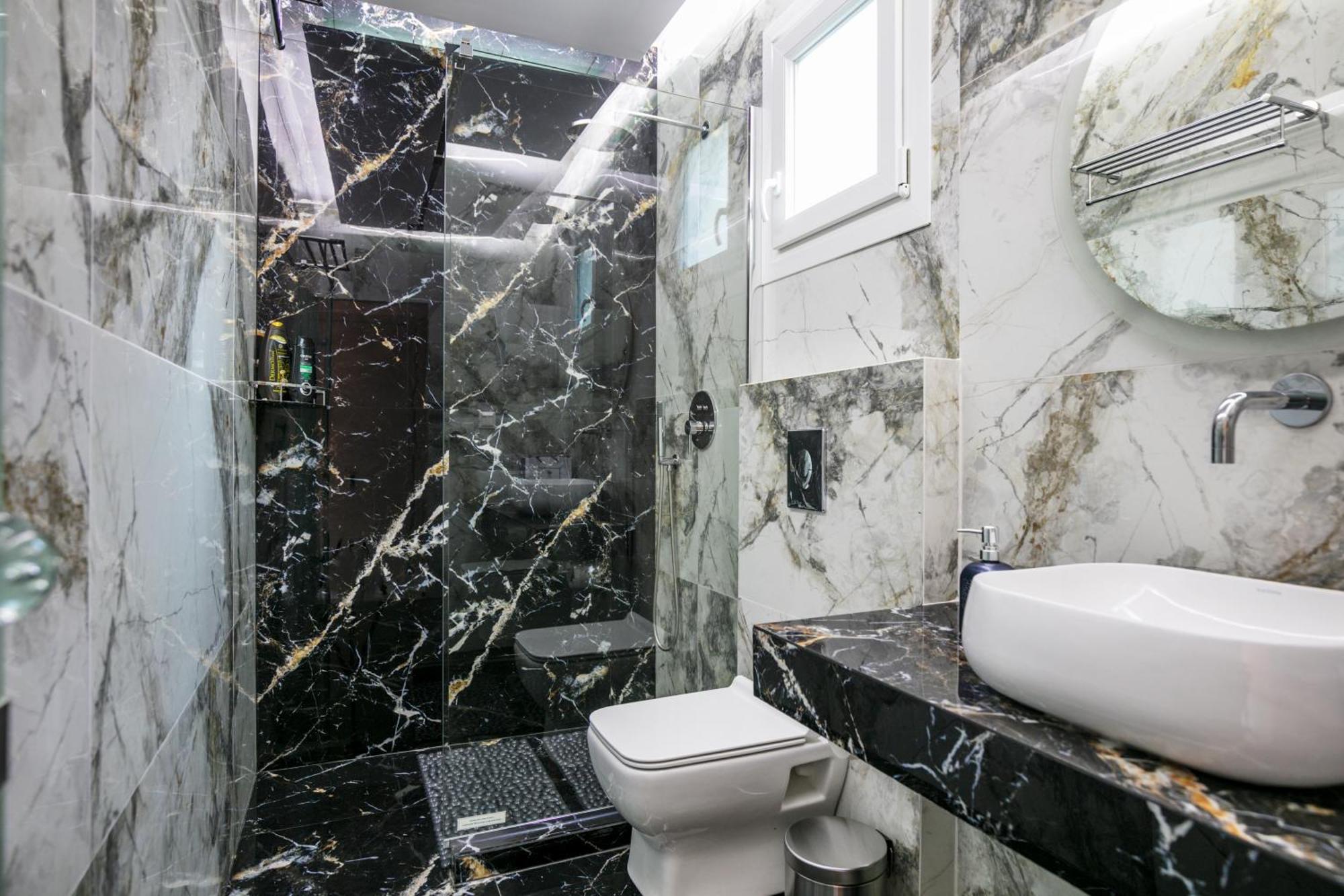 Jacuzzi Deluxe Villa Szkála Szotírosz Kültér fotó